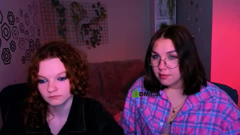 Snapshot of bonniemuse_ chatting on 03/25/26, 02:56 Bonnie online show from 03/25/26, 02:56