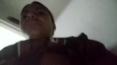 Bonnie online show from 02/17/25, 03:25