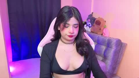 Karen online show from 12/21/25, 04:19