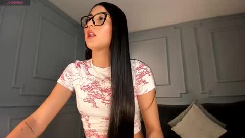 Bonny online show from 12/19/25, 08:05