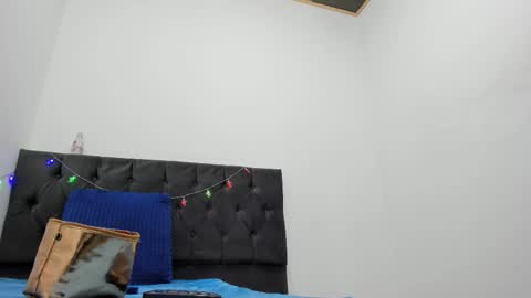 Snapshot of bonnyy26 chatting on 01/07/26, 09:23 bony online show from 01/07/26, 09:23