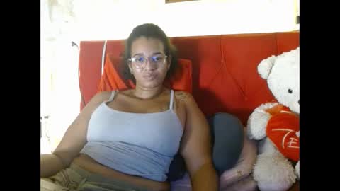 Queen Bon Vivantt online show from 01/06/25, 04:13