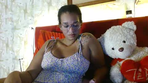 Queen Bon Vivantt online show from 02/16/25, 10:54