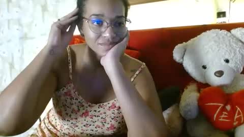 Queen Bon Vivantt online show from 02/17/25, 05:10