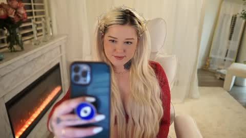 Miley online show from 02/11/25, 02:03