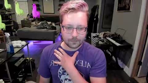 Snapshot of booker_baxton chatting on 07/02/26, 03:23 Booker Baxton online show from 07/02/26, 03:23