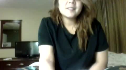 Divya online show from 11/18/25, 02:06