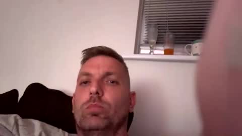 boomf86xxxx online show from 04/18/26, 09:04