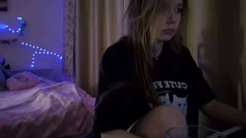 Milena online show from 02/05/26, 02:38