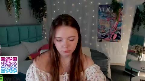 Milena online show from 07/07/26, 07:23