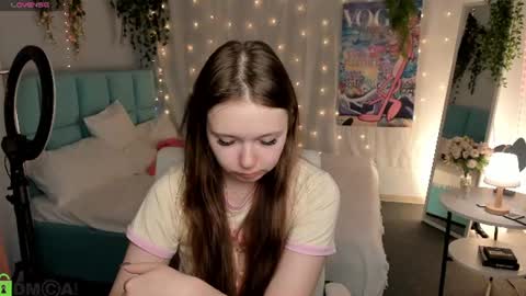 Milena online show from 07/10/26, 03:00