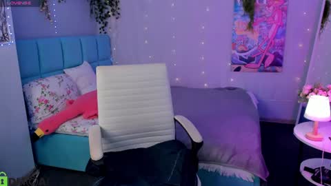 Milena online show from 07/27/26, 03:02