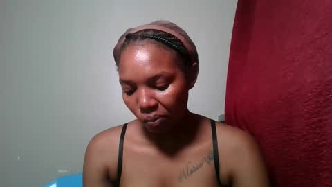 Snapshot of bootie_caramel chatting on 06/02/26, 01:13 bootie_caramel online show from 06/02/26, 01:13