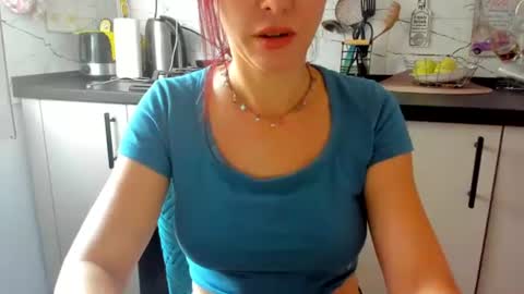 Klaras room online show from 07/30/26, 12:15