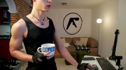 Bream online show from 03/10/26, 02:00