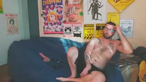 boredandirish21 online show from 04/24/26, 12:07