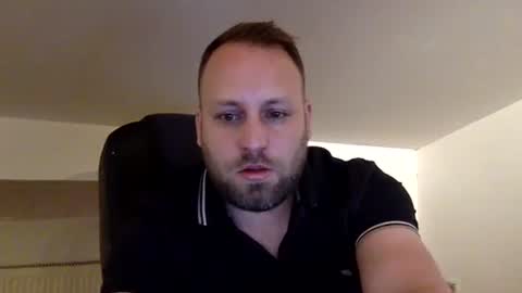 Snapshot of boris566693 chatting on 05/02/26, 12:37 hugo online show from 05/02/26, 12:37