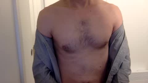 Snapshot of borisvian75019 chatting on 01/27/25, 12:12 HornyBoo online show from 01/27/25, 12:12