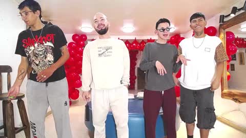 THOMAS AND DAMIAND online show from 02/01/25, 04:14