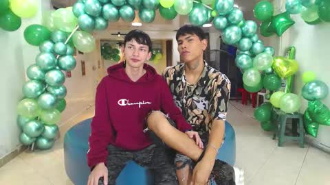 THOMAS AND DAMIAND online show from 03/05/25, 05:18