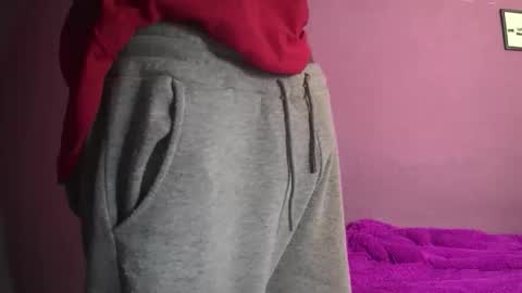 boss_playa98 online show from 03/15/26, 06:47