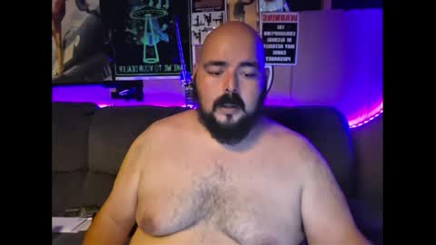 Snapshot of bossdeuce420 chatting on 04/14/26, 02:28 bossdeuce420 online show from 04/14/26, 02:28