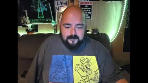 Snapshot of bossdeuce420 chatting on 04/20/26, 04:15 bossdeuce420 online show from 04/20/26, 04:15