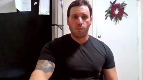 Snapshot of bosslife505050 chatting on 12/29/24, 10:01 The Italian Boss online show from 12/29/24, 10:01