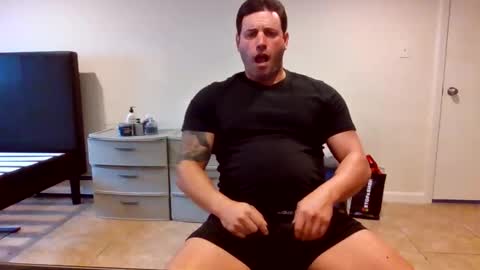 Snapshot of bosslife505050 chatting on 11/08/25, 02:39 The Italian Boss online show from 11/08/25, 02:39