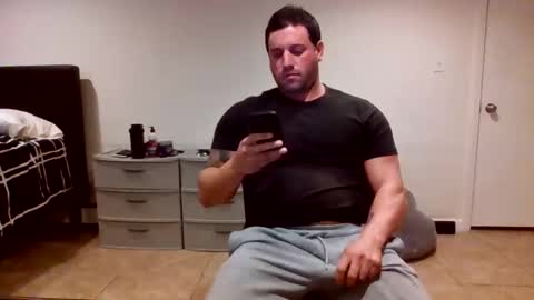 The Italian Boss  online show from 11/29/25, 09:29