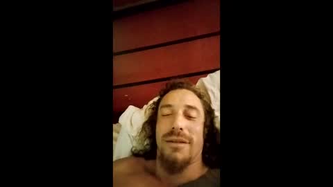 Snapshot of bossusaround chatting on 02/11/26, 01:10 bossusaround online show from 02/11/26, 01:10