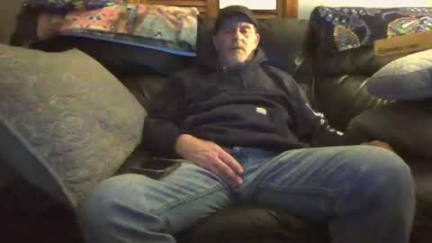 bostonguy1969 online show from 01/14/25, 09:41