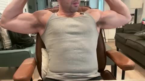 BottomBeef online show from 05/24/26, 04:12