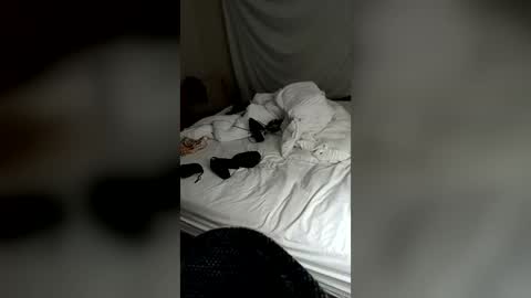 bottomboiiie online show from 07/13/26, 04:59