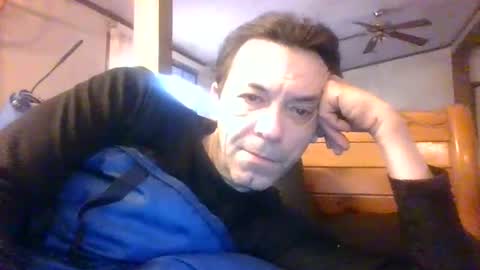 Snapshot of bottomcdforoldersc chatting on 01/04/25, 08:05 James online show from 01/04/25, 08:05