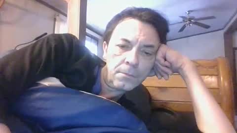 Snapshot of bottomcdforoldersc chatting on 02/01/26, 01:09 James online show from 02/01/26, 01:09