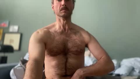 bottommanbln online show from 10/14/25, 12:50