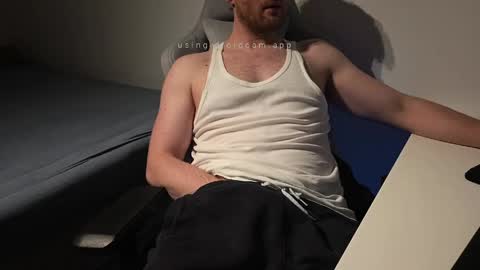 bottomtsinner online show from 04/18/26, 10:21