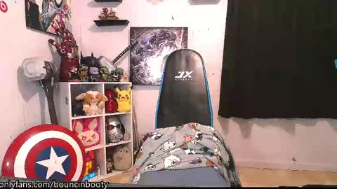 Pumpkin Butt online show from 03/11/25, 06:53