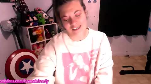 Pumpkin Butt online show from 10/31/25, 04:13