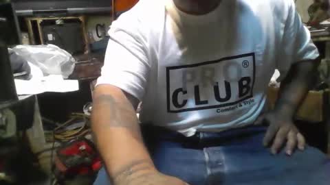 Snapshot of bouncr714 chatting on 06/04/26, 11:49 bouncr714 online show from 06/04/26, 11:49