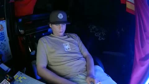 Snapshot of bowerboi1217 chatting on 11/24/25, 12:49 Bowerboi1217 online show from 11/24/25, 12:49