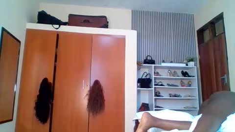 lisa online show from 12/03/25, 11:08