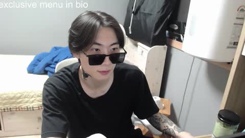 boxman556990 online show from 10/29/25, 12:35