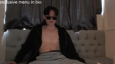 boxman556990 online show from 11/20/25, 02:23