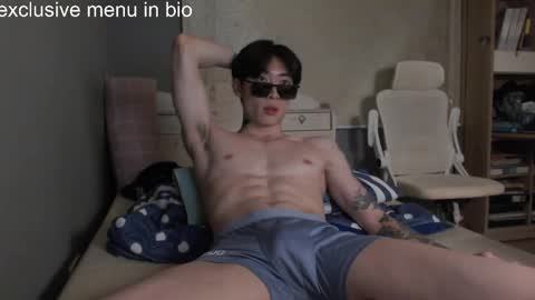 boxman556990 online show from 12/16/25, 03:33