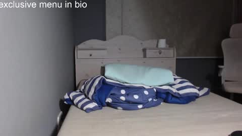 boxman556990 online show from 12/23/25, 10:57