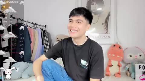 Aaron online show from 02/20/25, 06:35