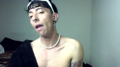 Boy Astro online show from 01/09/25, 01:13