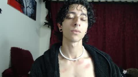 Boy Astro online show from 09/24/25, 11:19